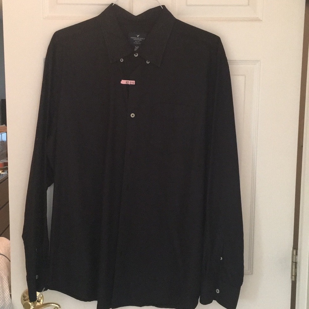 American Eagle Button Down